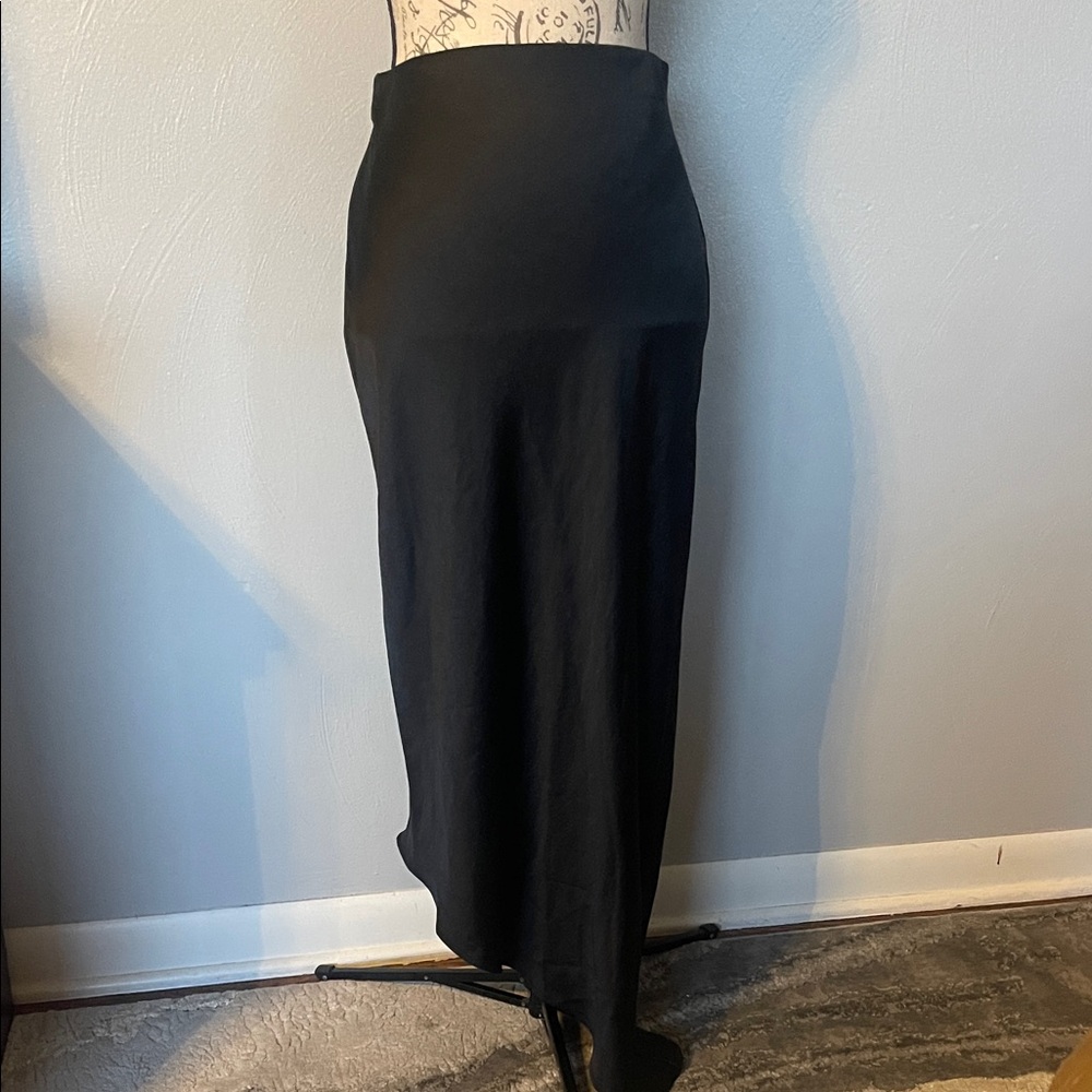 H&M Black Asymmetric Midi Skirt Women’s Size 6 Sleek High Waist Minimalist